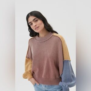 URBAN OUTFITTERS Women's Chic Multi Color Exposed Seam Balloon Sleeve Sweater S